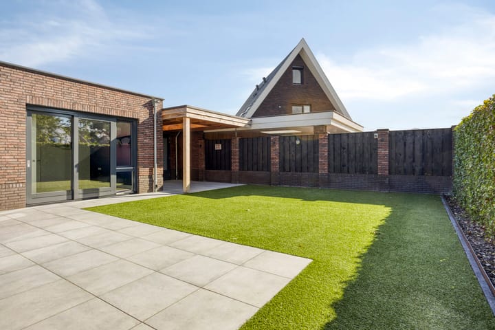 Photo 18 of Lemoenappel 7