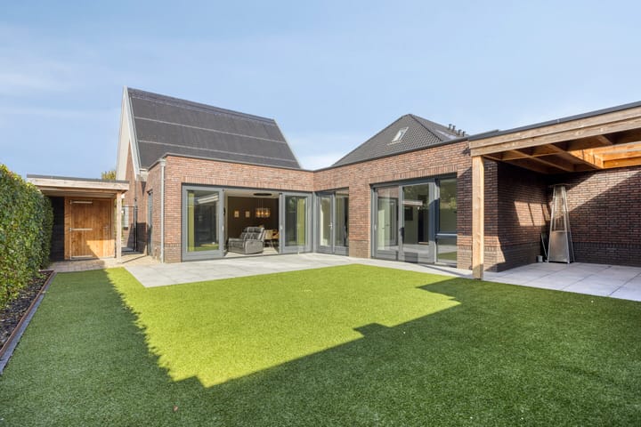 Photo 20 of Lemoenappel 7