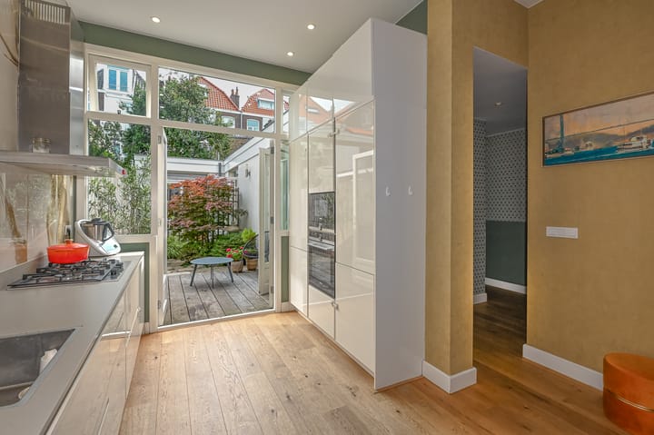 Foto 16 van Van Swietenstraat 139