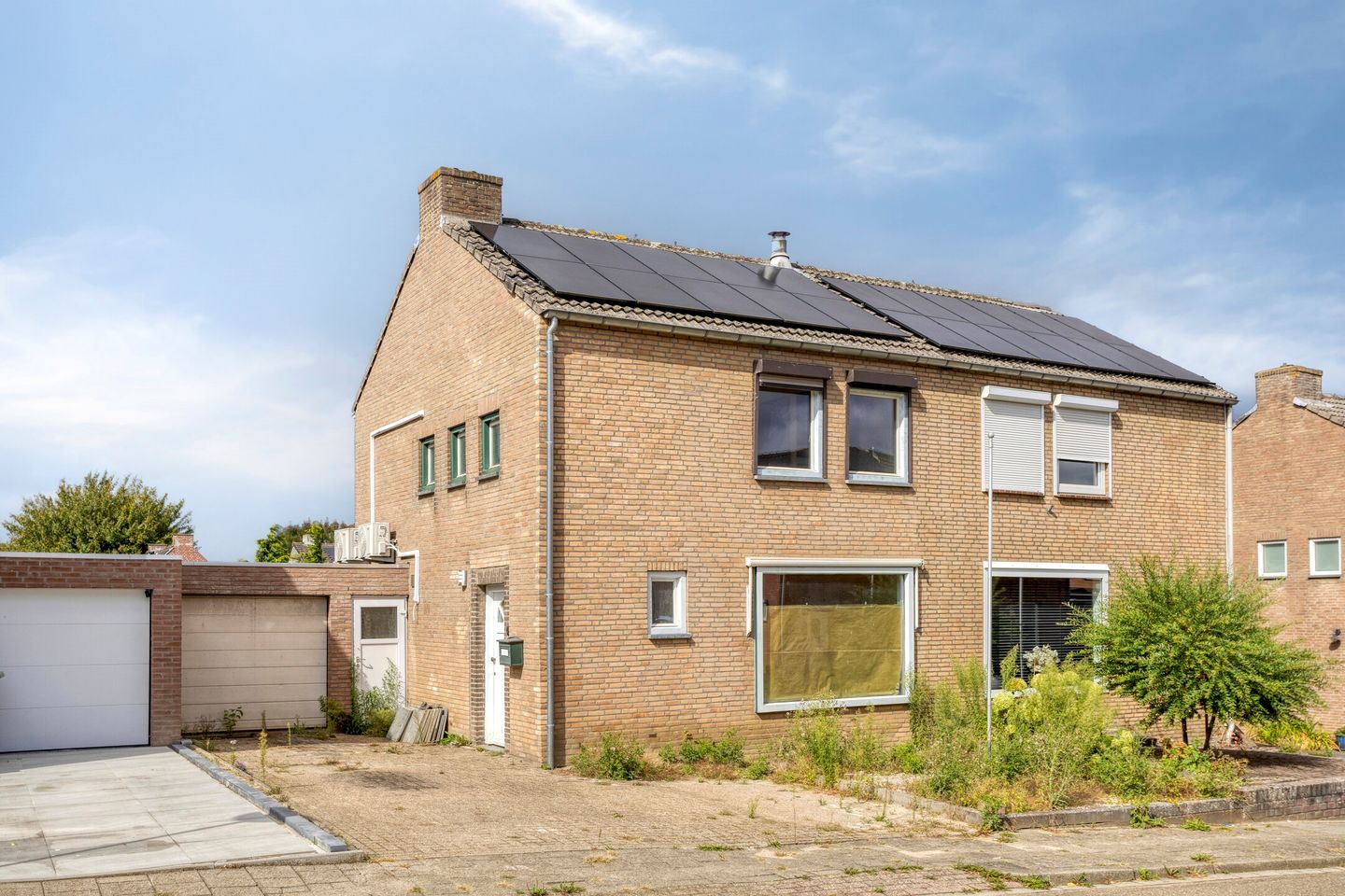 Foto 1 van Vuursteenstraat 10