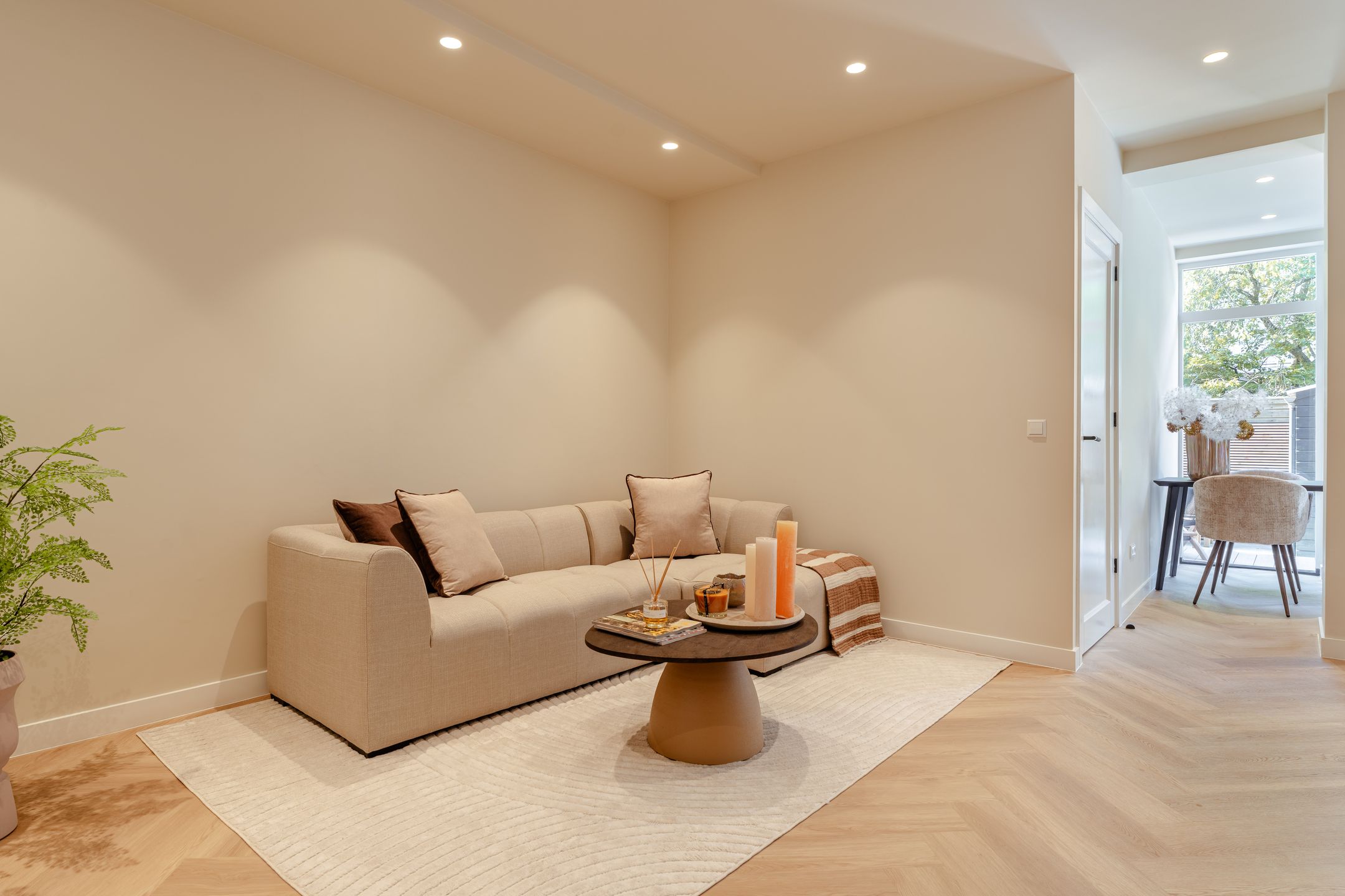 Foto 3 van Hoofdweg 373-H