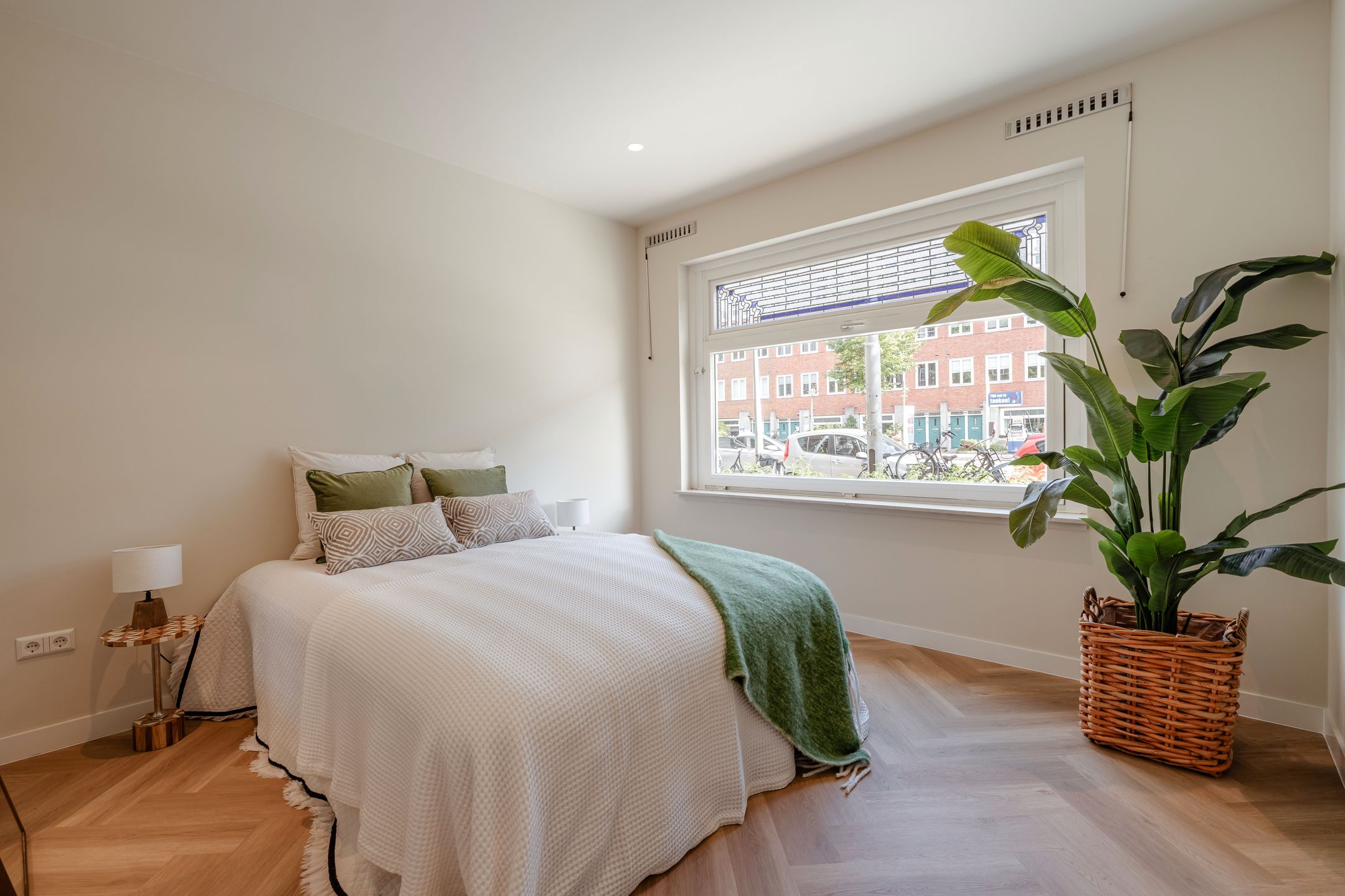 Foto 6 van Hoofdweg 373-H