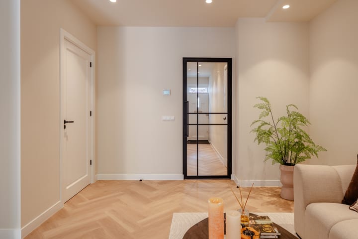 Foto 10 van Hoofdweg 373-H