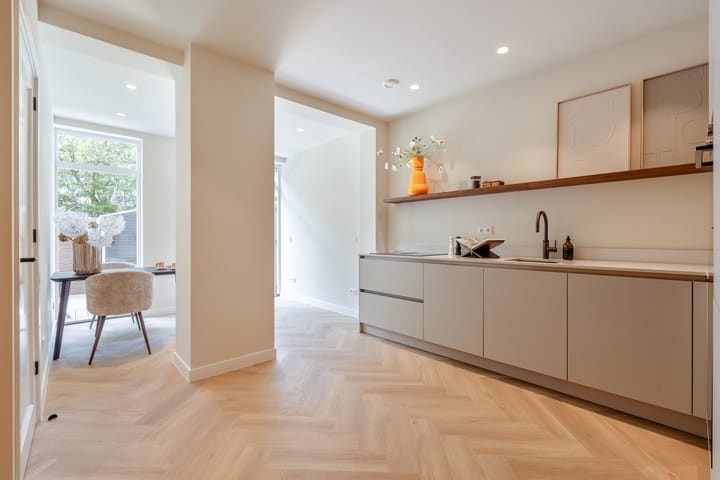 Foto 12 van Hoofdweg 373-H