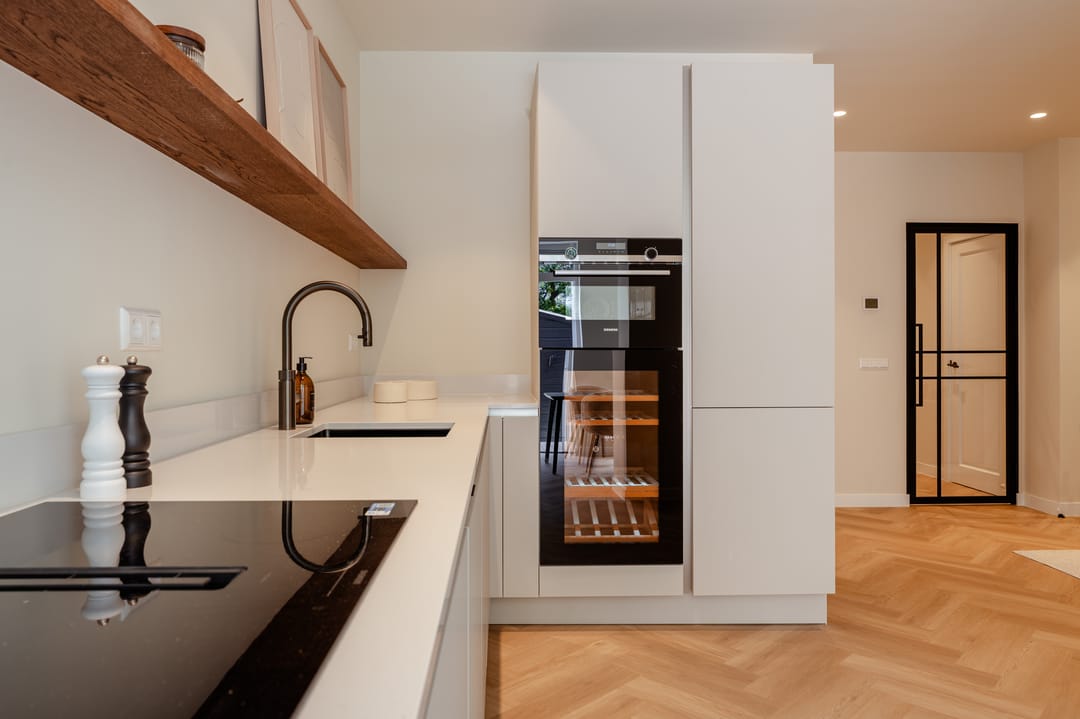 Foto 13 van Hoofdweg 373-H