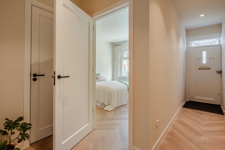 Foto 32 van Hoofdweg 373-H