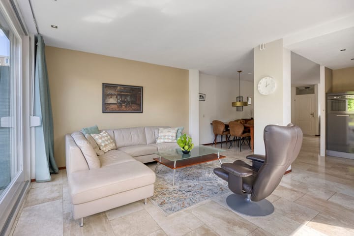 Foto 12 van Dorpstraat 111