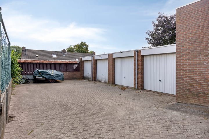 Foto 47 van Dorpstraat 111