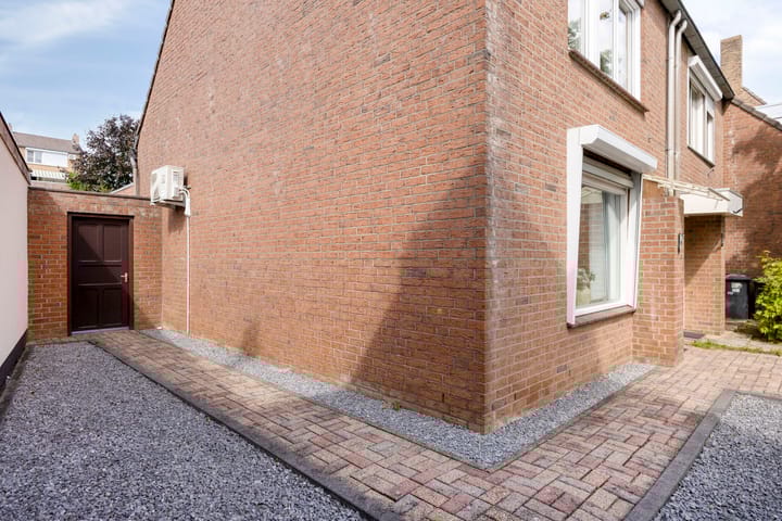 Foto 48 van Dorpstraat 111