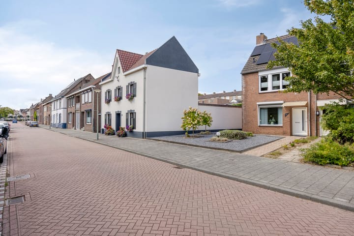 Foto 49 van Dorpstraat 111