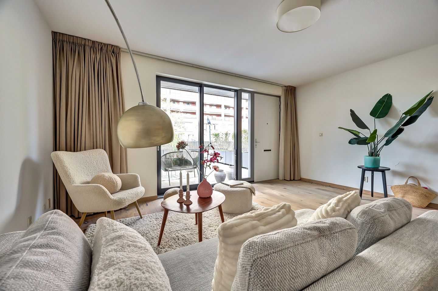 Foto 10 van Akropolishof 12