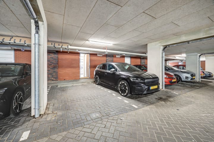 Foto 32 van Akropolishof 12