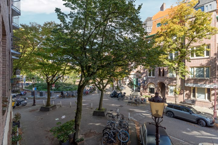 Foto 27 van Andreas Bonnstraat 32-1