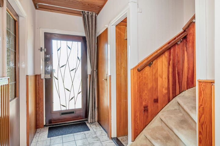 Photo 4 of Julianastraat 120