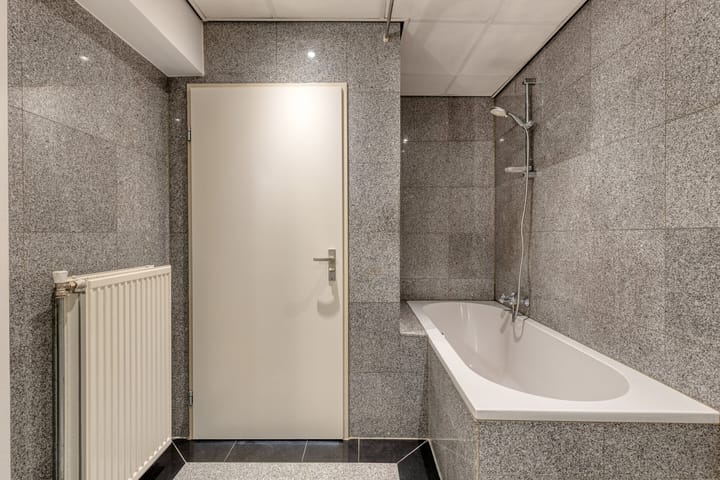 Foto 24 van Veldmaarschalk Montgomerylaan 669-F