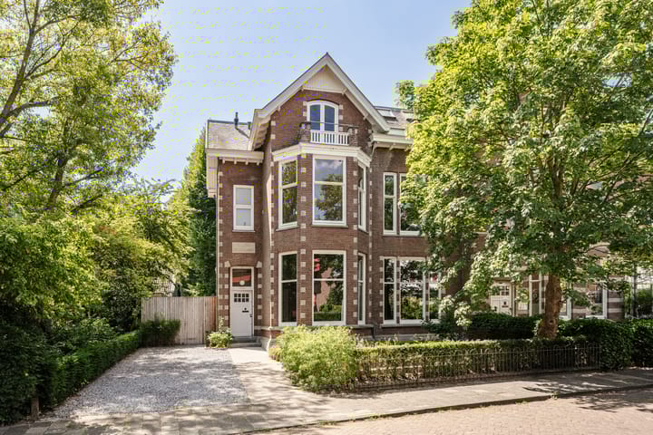 Photo 2 of Westerhoutpark 8