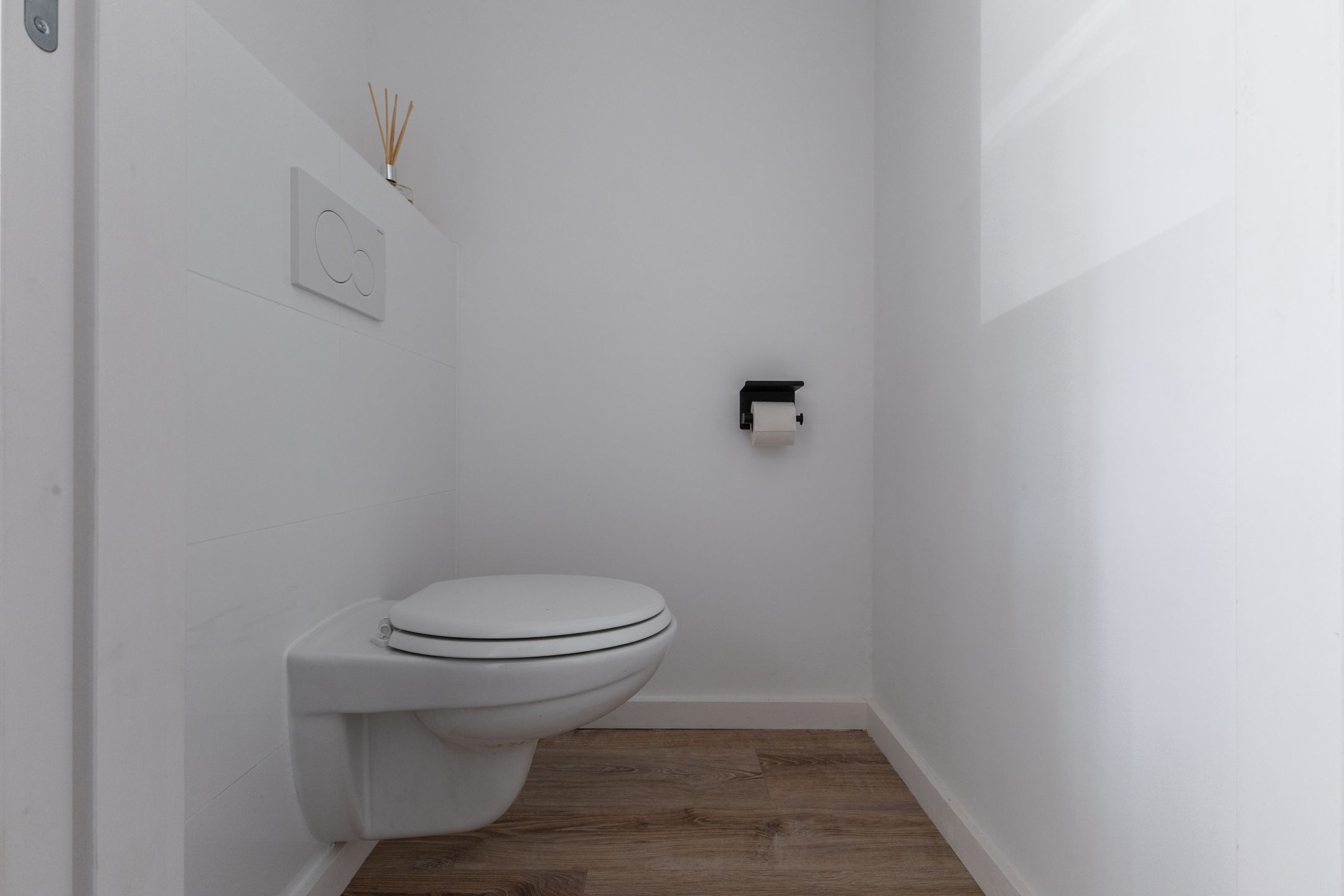 Photo 21 of Luitje Broekemastraat 11