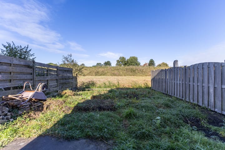 Foto 48 van Luitje Broekemastraat 11