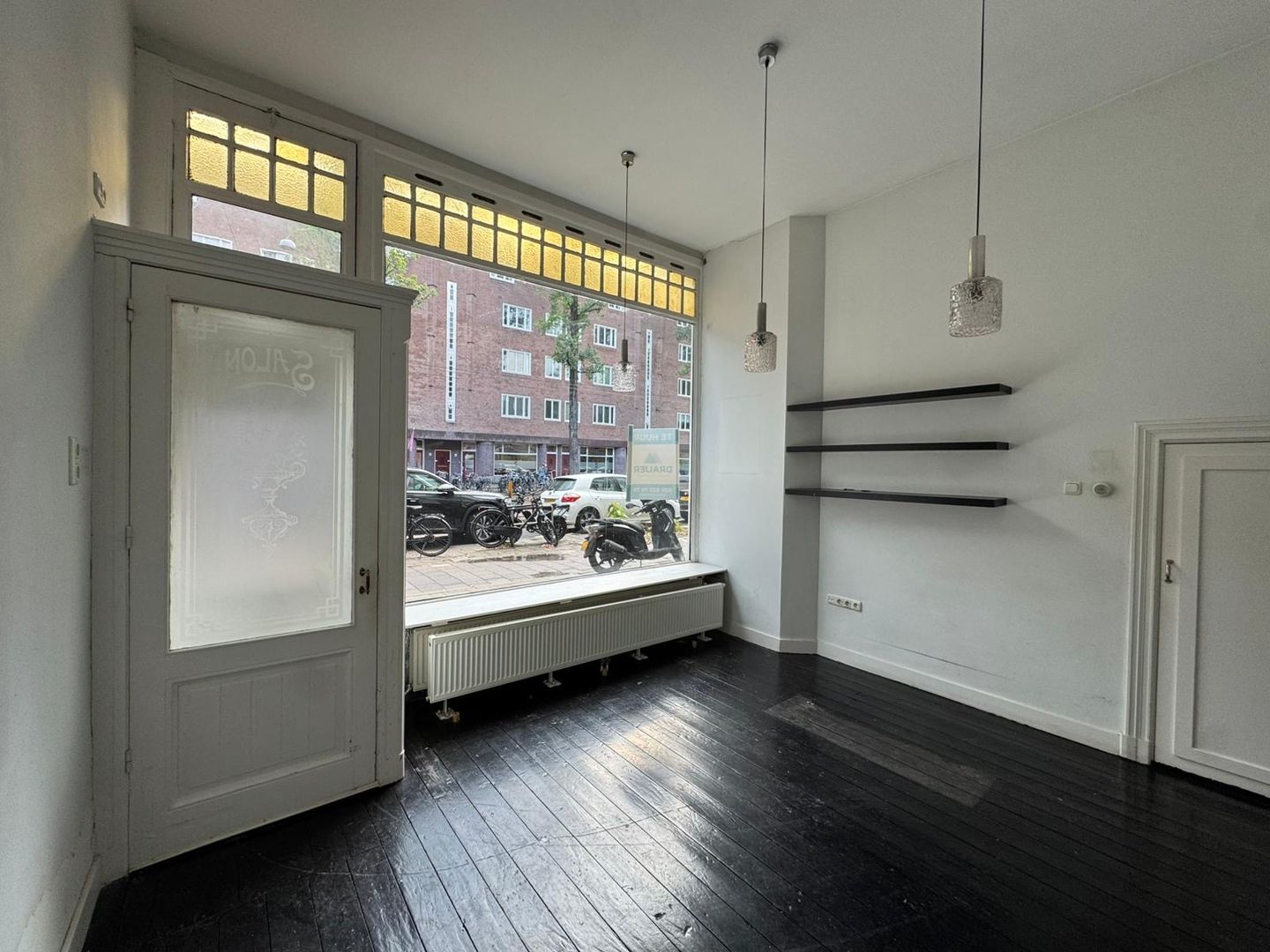 View photo 2 of Roelof Hartstraat 13-H