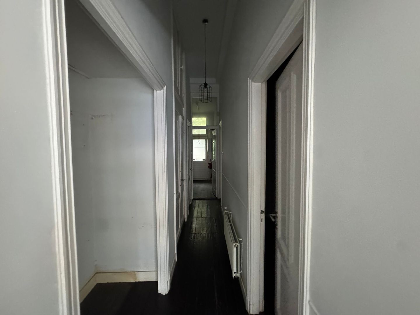 View photo 4 of Roelof Hartstraat 13-H
