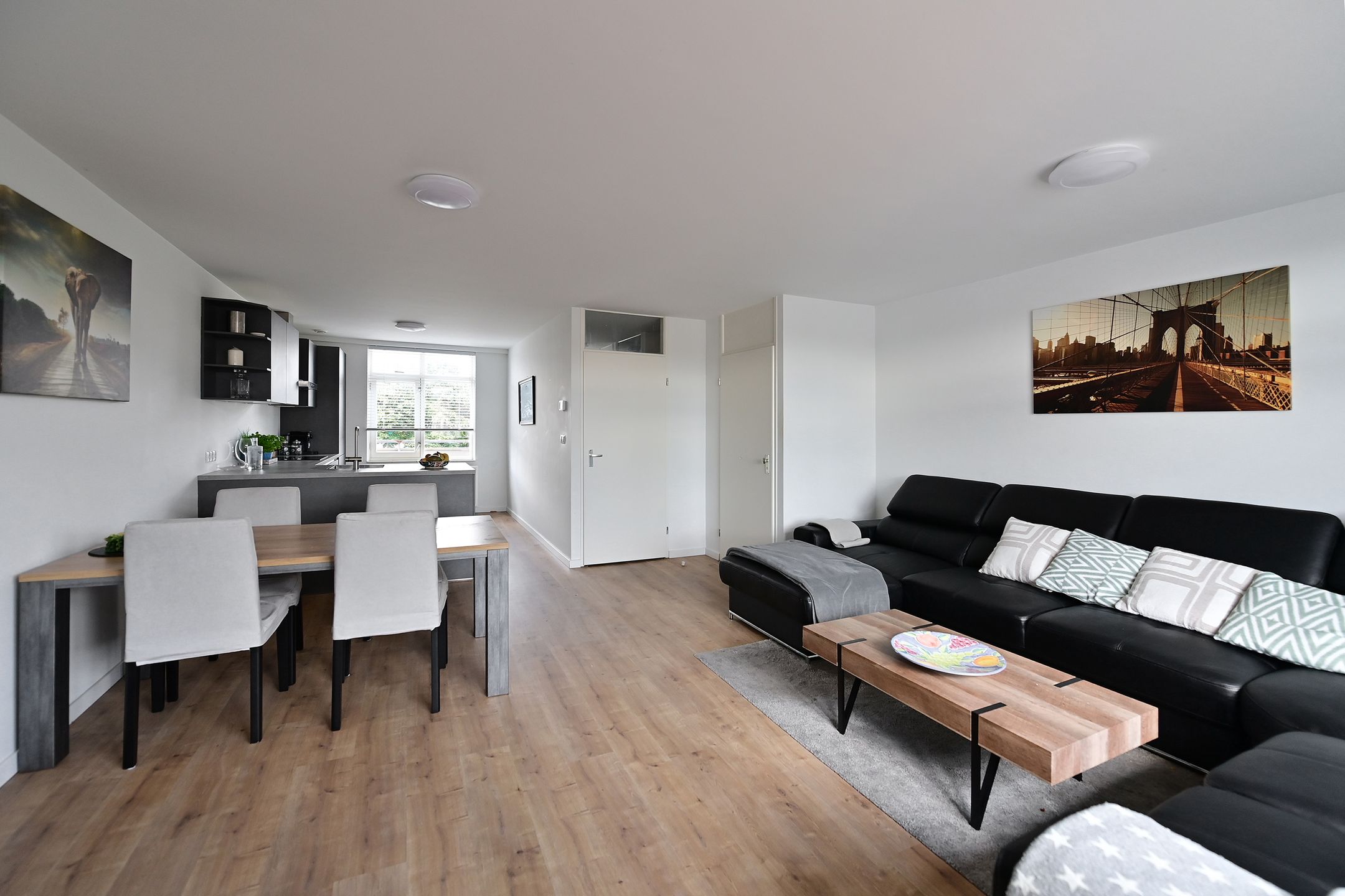 Foto 3 van Veerplein 160