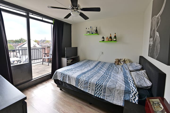 Foto 8 van Veerplein 160