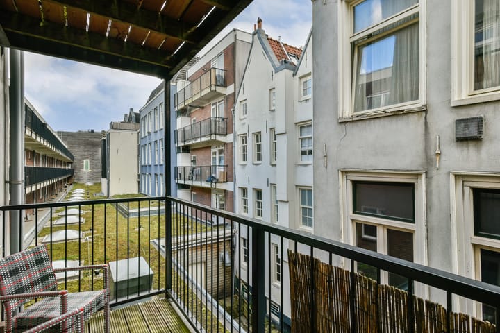 Foto 8 van Fokke Simonszstraat 42-2