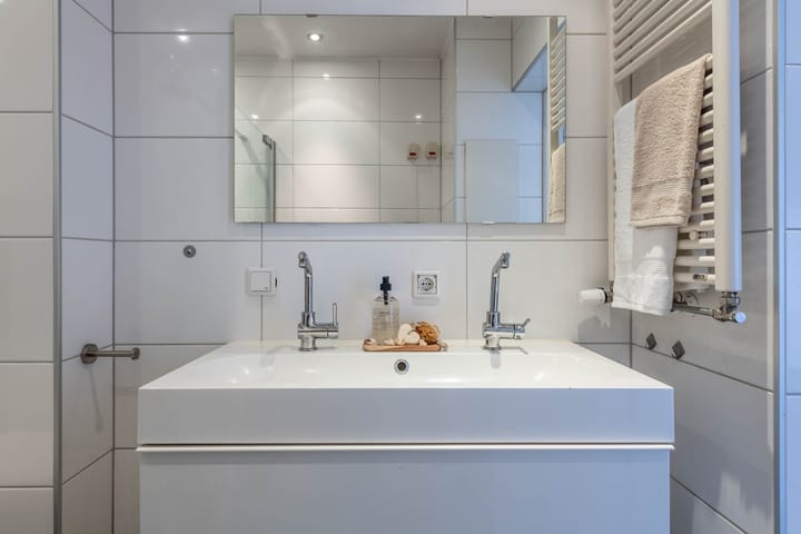 Photo 34 of Aalsmeerweg 116-1