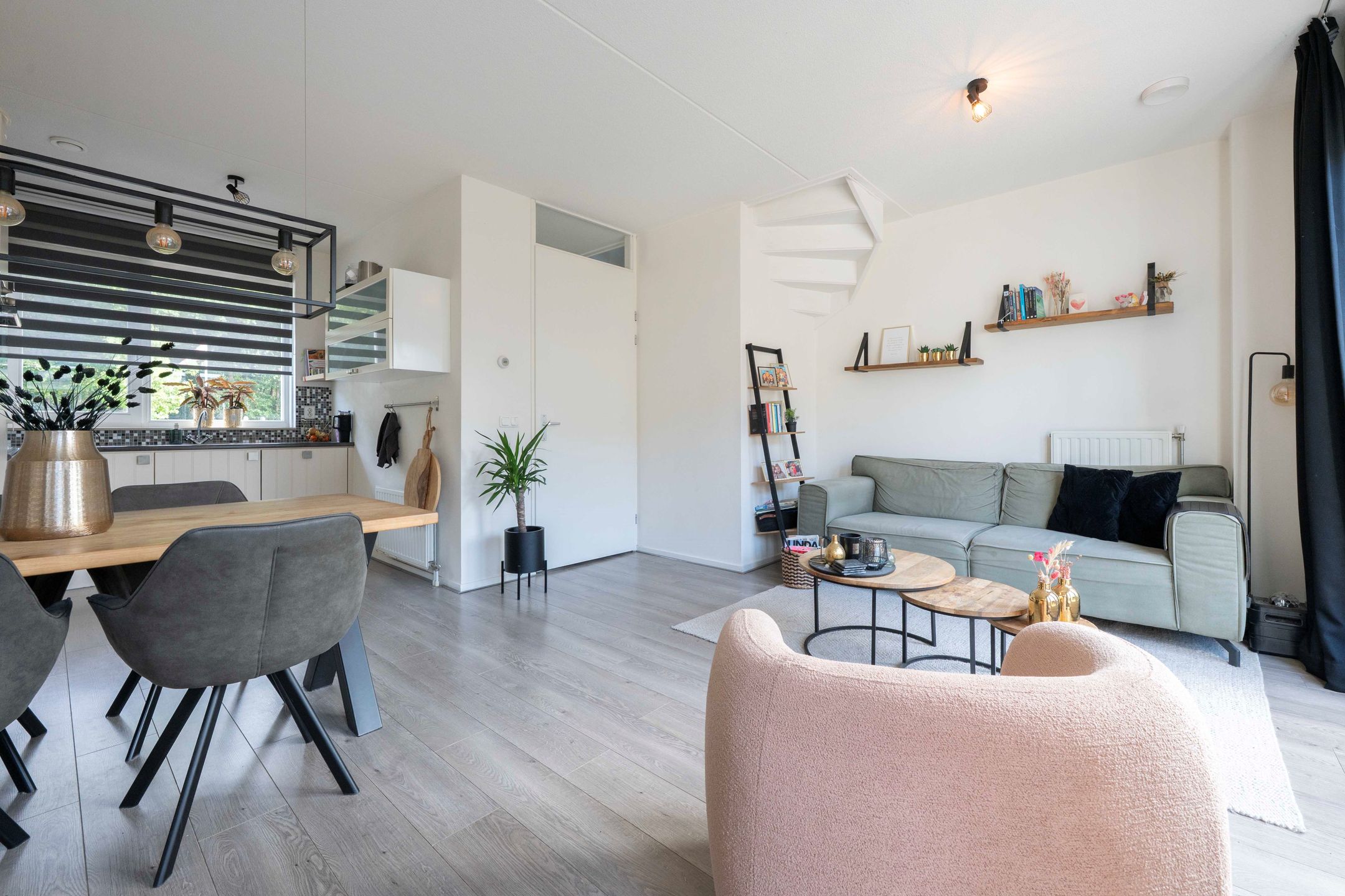 Foto 9 van Steenuil 12