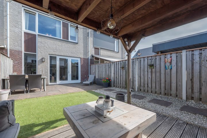 Foto 21 van Steenuil 12