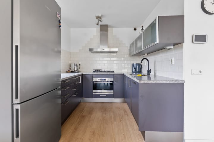 Photo 10 of Aletta Jacobsstraat 12