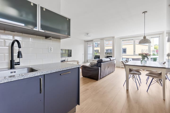 Photo 14 of Aletta Jacobsstraat 12