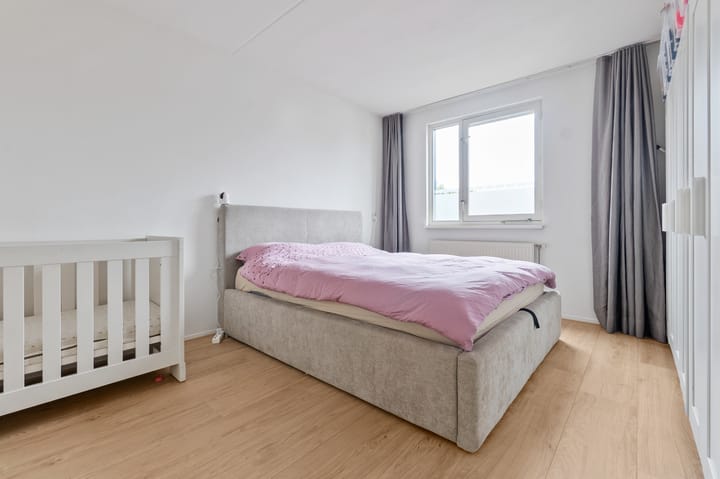 Photo 21 of Aletta Jacobsstraat 12