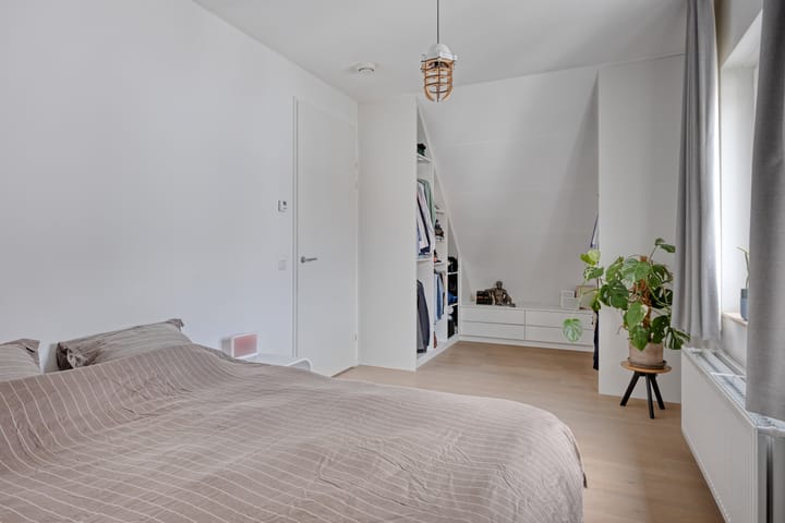 Foto 29 van Molukkenstraat 7