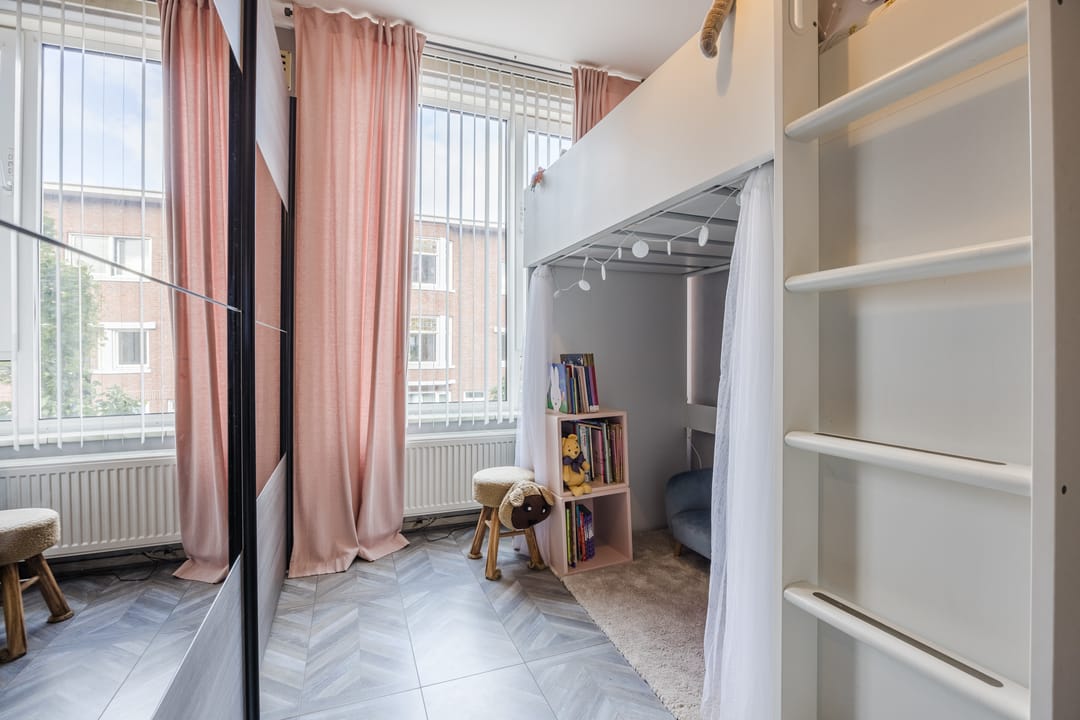 Foto 28 van Theresiastraat 311