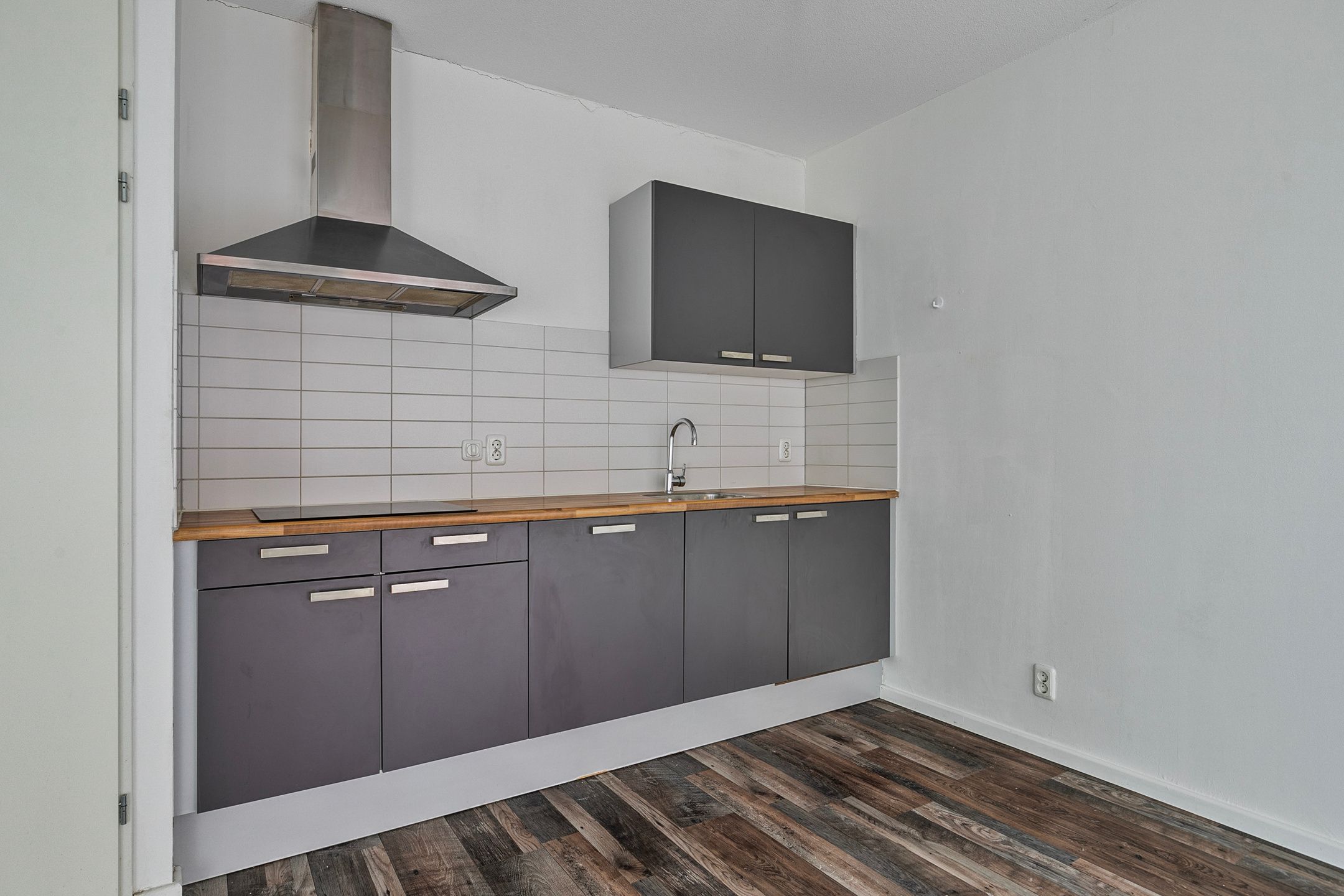 Foto 9 van Nieuwe Emmasingel 91