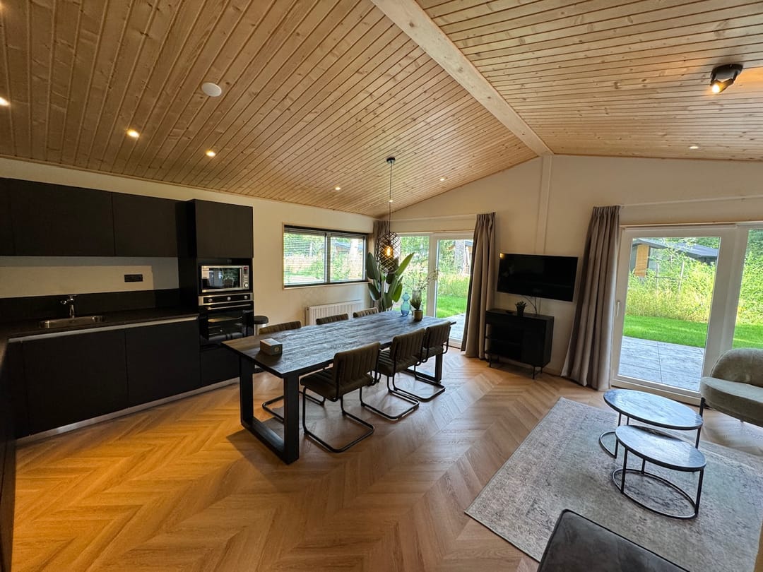 Photo 7 of Laan van Laag Kanje 1-1032