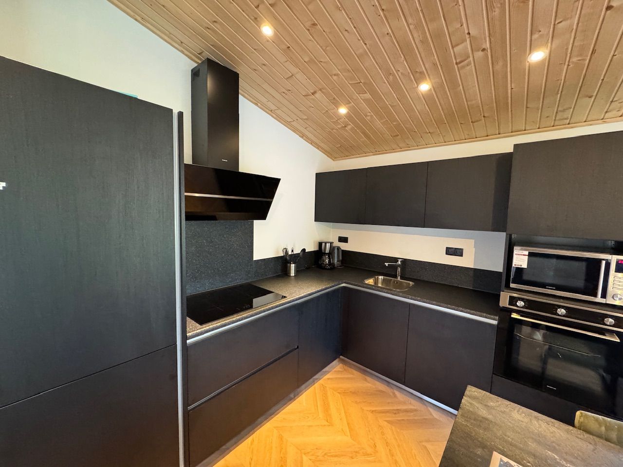 Photo 9 of Laan van Laag Kanje 1-1032