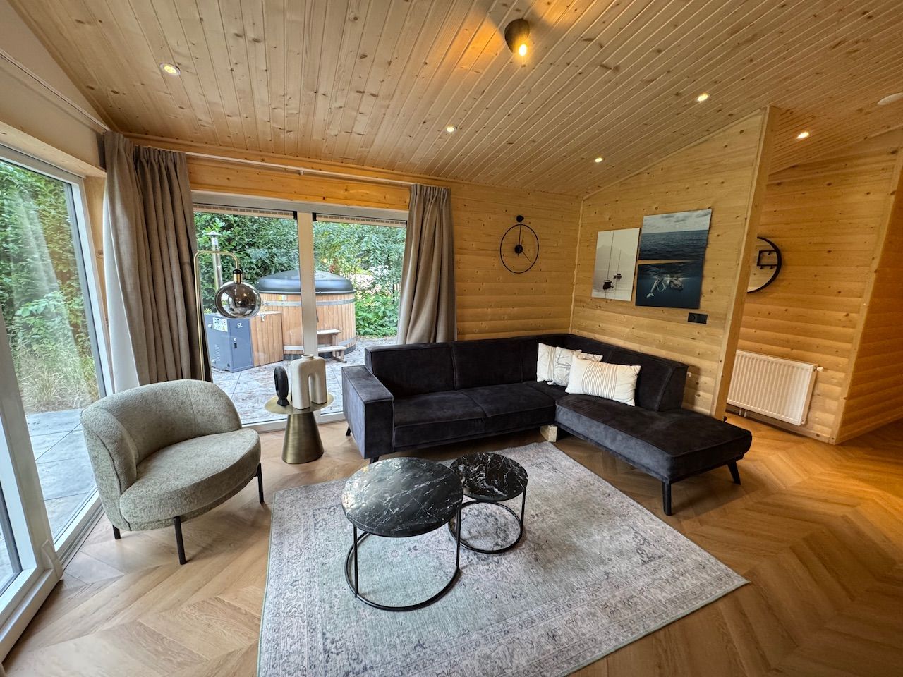 Photo 12 of Laan van Laag Kanje 1-1032