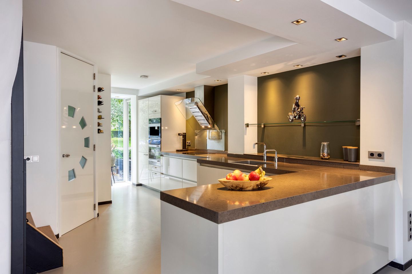 Photo 19 of Luxemburglaan 209