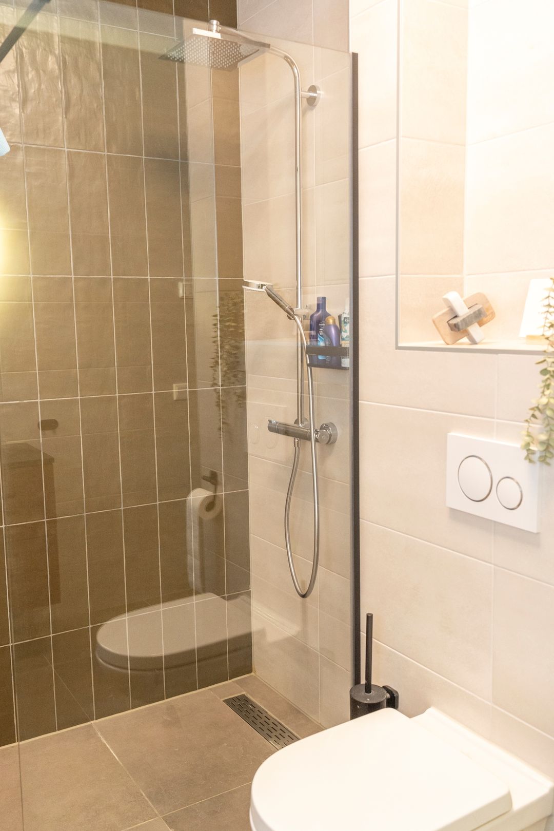 Foto 16 van Riet van Alebeekstraat 3