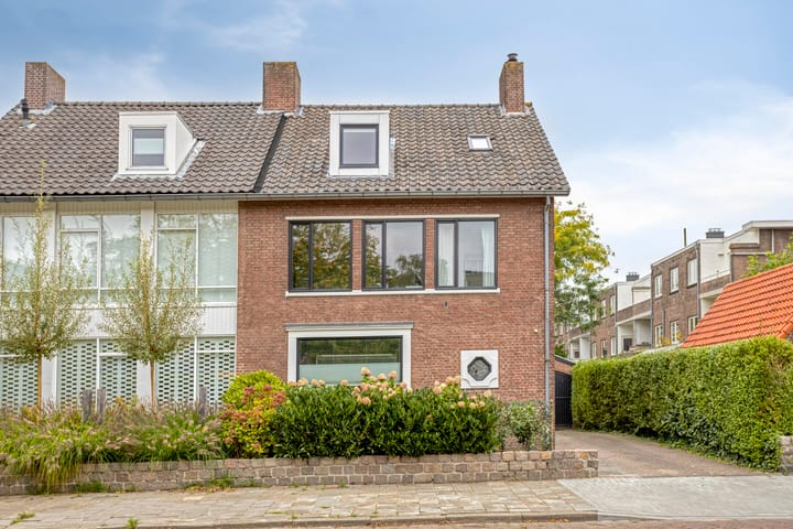 Photo 7 of Jacob van Maerlantlaan 4