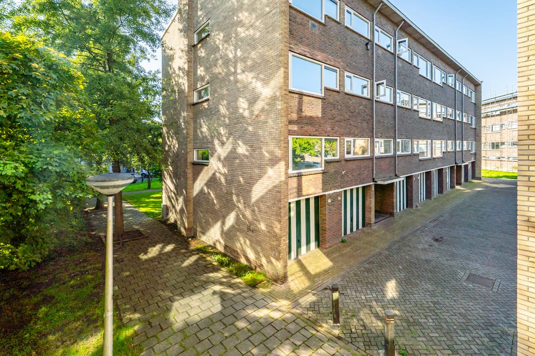 Foto 32 van Julianaplantsoen 26