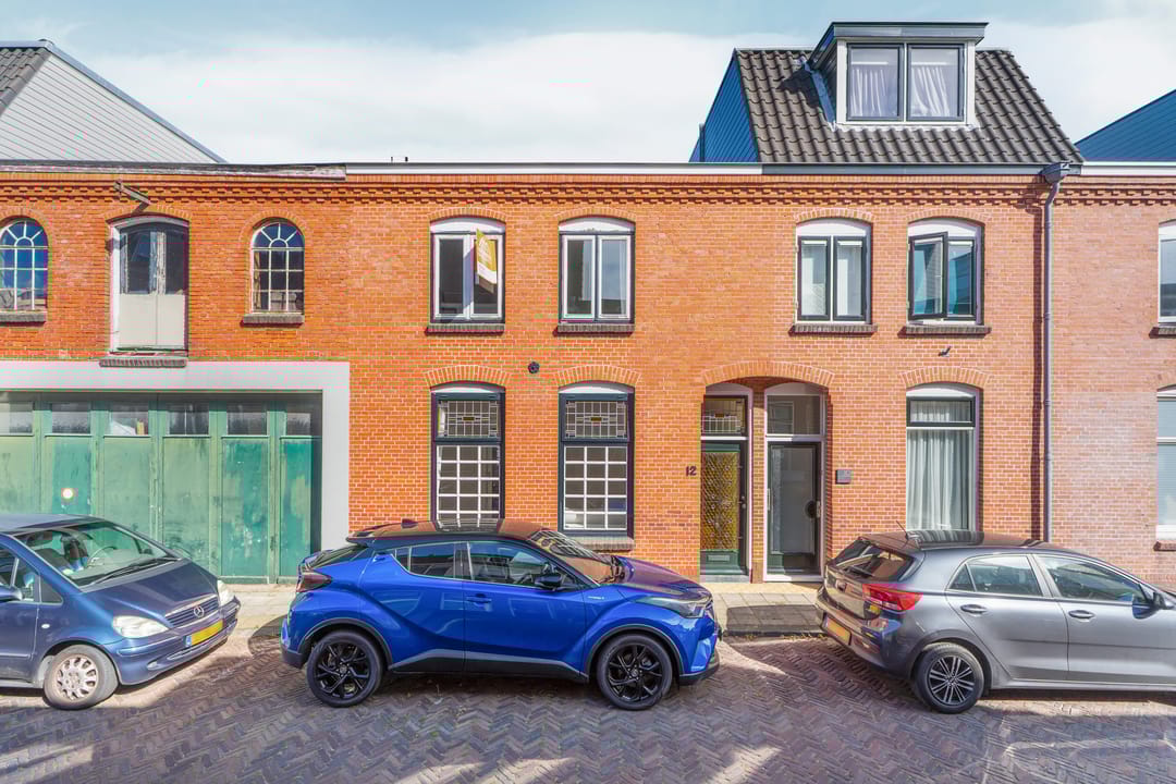 Foto 1 van Bloemluststraat 12