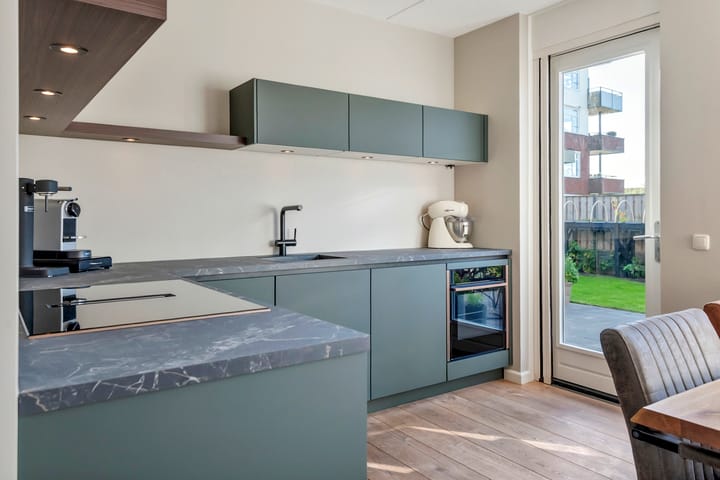 Foto 21 van Overste J M Kolffstraat 147