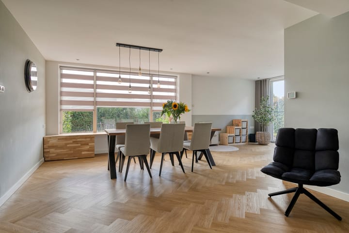 Foto 6 van van Linschotenstraat 9