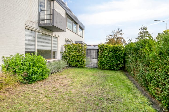 Foto 36 van van Linschotenstraat 9