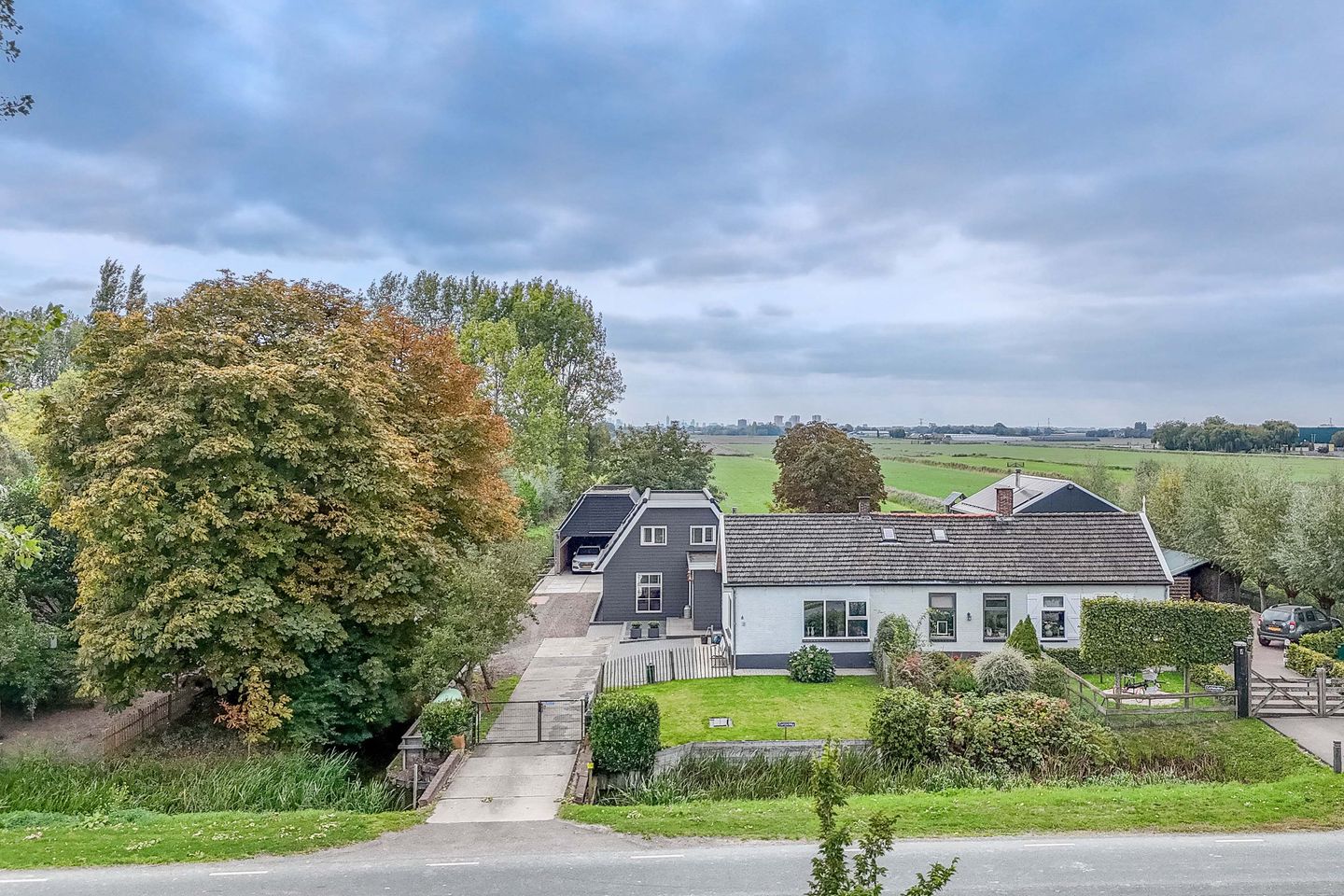 Foto 1 van Middelweg 9