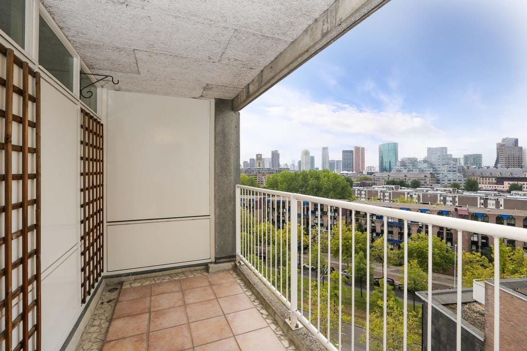 Photo 6 of Pompenburg 358