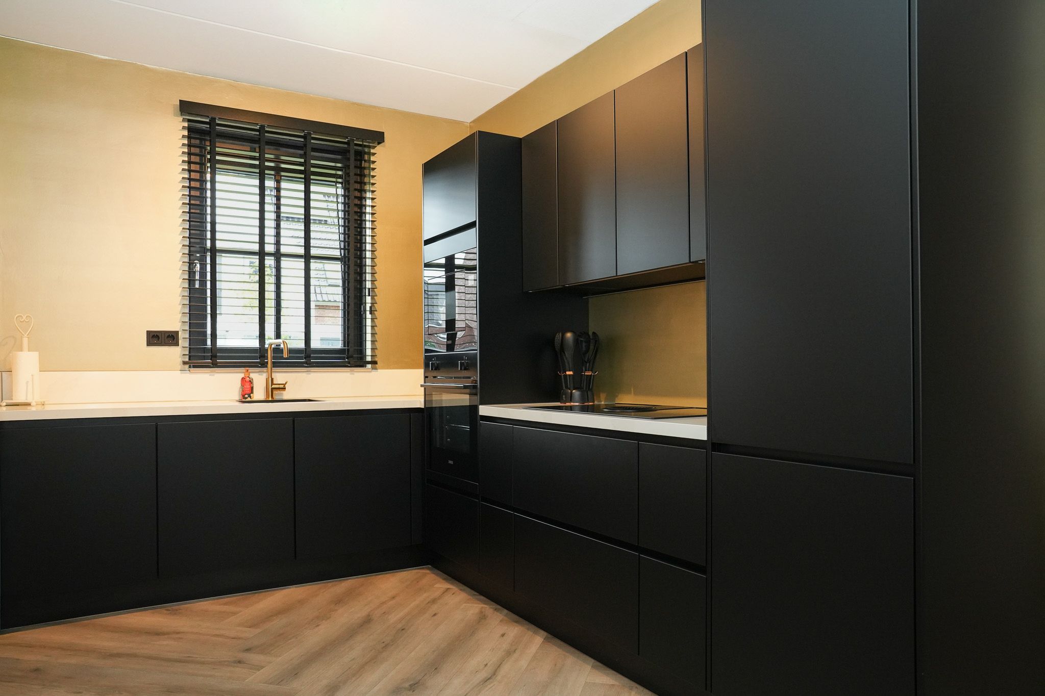 Photo 3 of Meester N J van Riemsdijkstraat 18